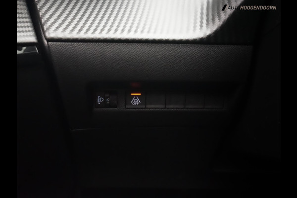 Peugeot 208 1.2 PureTech Sport (APPLE CARPLAY,LED,NAVIGATIE,PARKEERSENSOREN,SPORTSTOELEN,CRUISE,NIEUWE APK,TOPCONDITIE)