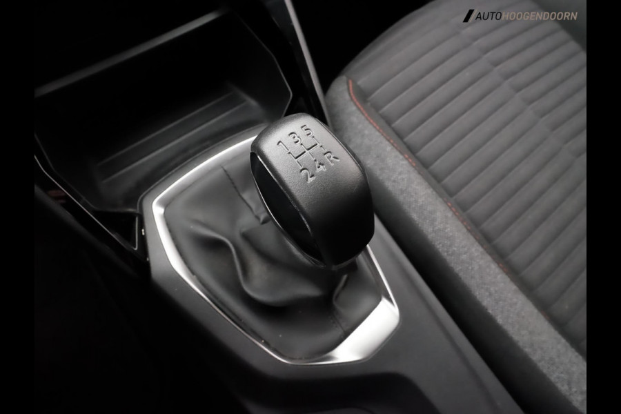 Peugeot 208 1.2 PureTech Sport (APPLE CARPLAY,LED,NAVIGATIE,PARKEERSENSOREN,SPORTSTOELEN,CRUISE,NIEUWE APK,TOPCONDITIE)