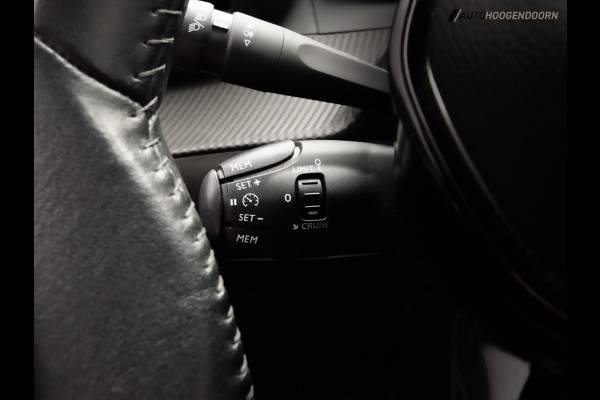 Peugeot 208 1.2 PureTech Sport (APPLE CARPLAY,LED,NAVIGATIE,PARKEERSENSOREN,SPORTSTOELEN,CRUISE,NIEUWE APK,TOPCONDITIE)