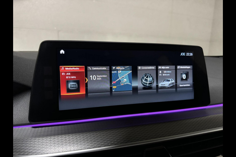 BMW 5 Serie 530d M-Sport Individual Pano HUD 360° Sfeer NAP