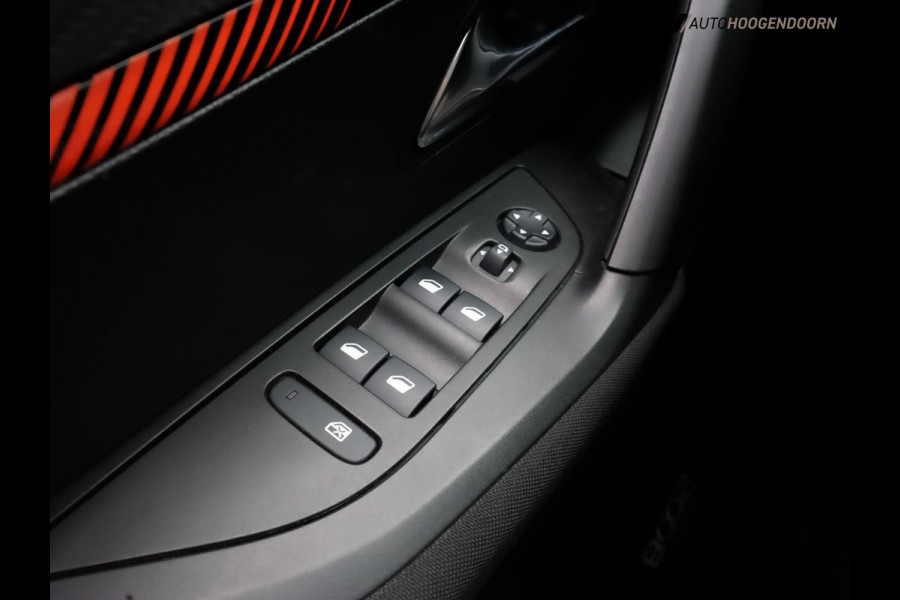 Peugeot 2008 1.2 PureTech Sport 130pk (AUTOMAAT,APPLE CARPLAY,LED VERLICHTING,NAVIGATIE,CRUISE,CLIMATE,PARKEERSENSOREN,LM-VELGEN)