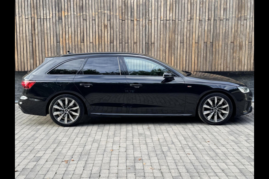 Audi A4 Avant 35 TFSI S edition Competition Automaat | Zwart optiek | Stoelverwarming | Google Navigatie | Apple CarPlay | Getint glas |