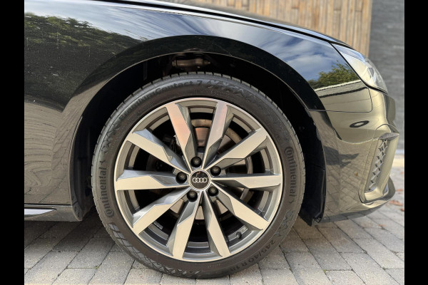 Audi A4 Avant 35 TFSI S edition Competition Automaat | Zwart optiek | Stoelverwarming | Google Navigatie | Apple CarPlay | Getint glas |