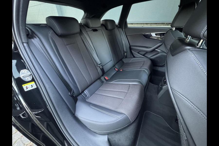 Audi A4 Avant 35 TFSI S edition Competition Automaat | Zwart optiek | Stoelverwarming | Google Navigatie | Apple CarPlay | Getint glas |