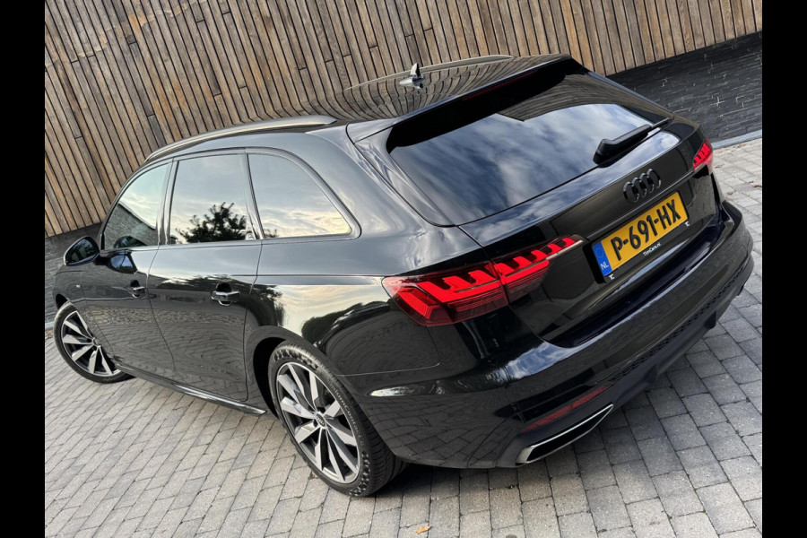 Audi A4 Avant 35 TFSI S edition Competition Automaat | Zwart optiek | Stoelverwarming | Google Navigatie | Apple CarPlay | Getint glas |