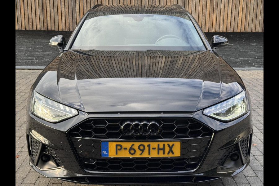 Audi A4 Avant 35 TFSI S edition Competition Automaat | Zwart optiek | Stoelverwarming | Google Navigatie | Apple CarPlay | Getint glas |