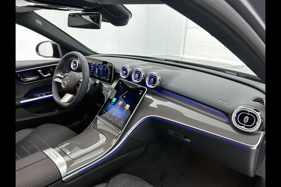 Mercedes-Benz C-Klasse 300 e Business Solution AMG | Trekhaak | Middenconsole metaalstructuur | Nightpakket | Panoramaschuifdak | Smartphone integratie | Parkeerpakket met 360°-camera | 19" multispaaks AMG-velgen |