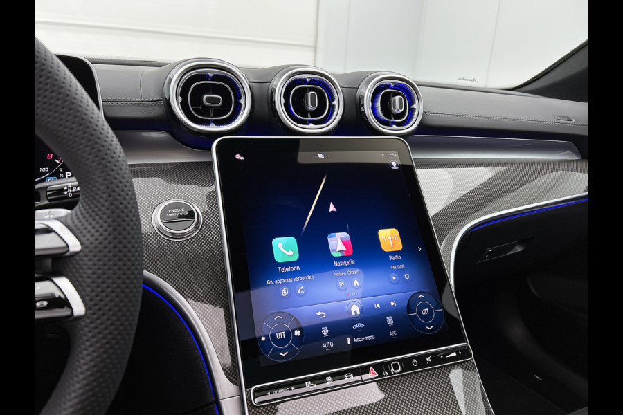 Mercedes-Benz C-Klasse 300 e Business Solution AMG | Trekhaak | Middenconsole metaalstructuur | Nightpakket | Panoramaschuifdak | Smartphone integratie | Parkeerpakket met 360°-camera | 19" multispaaks AMG-velgen |