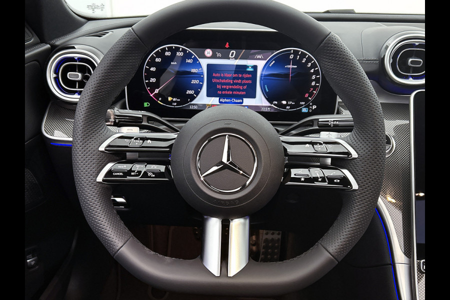 Mercedes-Benz C-Klasse 300 e Business Solution AMG | Trekhaak | Middenconsole metaalstructuur | Nightpakket | Panoramaschuifdak | Smartphone integratie | Parkeerpakket met 360°-camera | 19" multispaaks AMG-velgen |