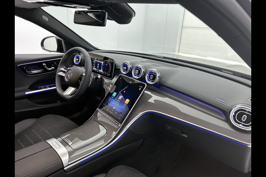 Mercedes-Benz C-Klasse 300 e Business Solution AMG | Trekhaak | Middenconsole metaalstructuur | Nightpakket | Panoramaschuifdak | Smartphone integratie | Parkeerpakket met 360°-camera | 19" multispaaks AMG-velgen |