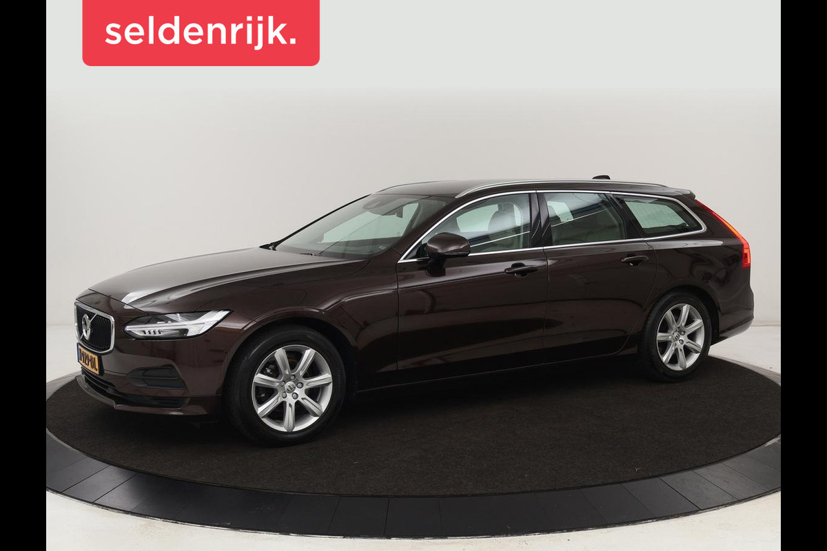 Volvo V90 2.0 D4 Momentum | Trekhaak | Carplay | Camera | Stoelverwarming | Automaat | Adaptive cruise | Pilot assist | Leder | LED | Navigatie | Head-up display