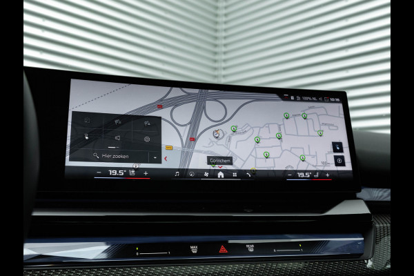 BMW i5 Touring M60 xDrive - Pano - Trekhaak - Driving Ass Prof - Onderstel Prof - Harman Kardon