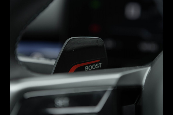 BMW i5 Touring M60 xDrive - Pano - Trekhaak - Driving Ass Prof - Onderstel Prof - Harman Kardon