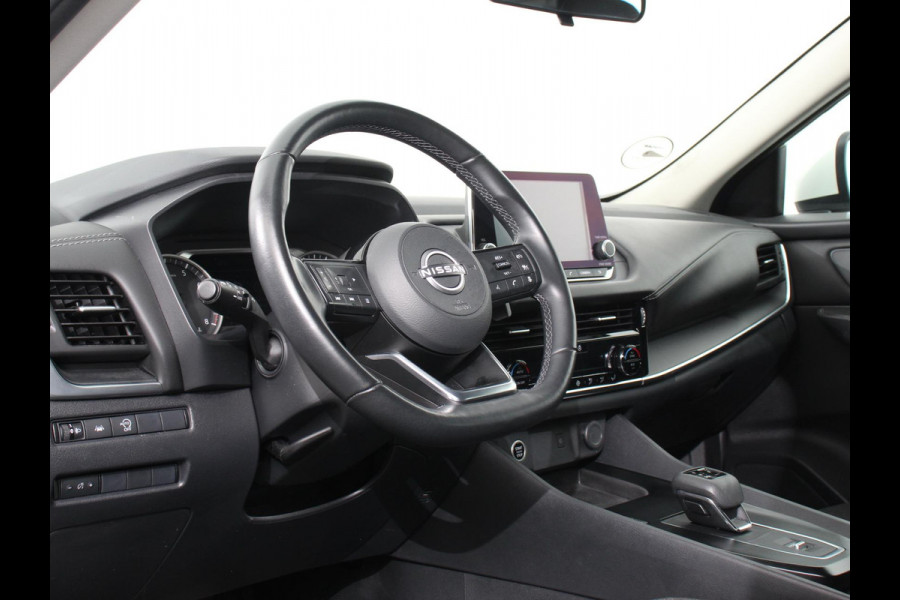 Nissan QASHQAI 1.3 MHEV Xtronic Acenta Navigatie Apple Carplay/Andoid Auto Parkeersensor achter Camera Adaptive Cruise Control Blind Spot Assist Stuur- en stoelverwarming Ledverlichting Climatronic