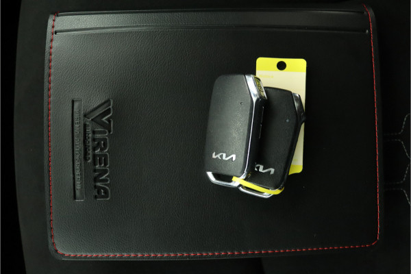 Kia Sportage 1.6 T-GDi Plug-in Hybrid AWD GT-Line Apple Carplay/Android Auto - Cruise Control Adaptief - Dodehoekdetectie - Panorama Dak -  Navigatie - Fabrieksgarantie tot 06-2031