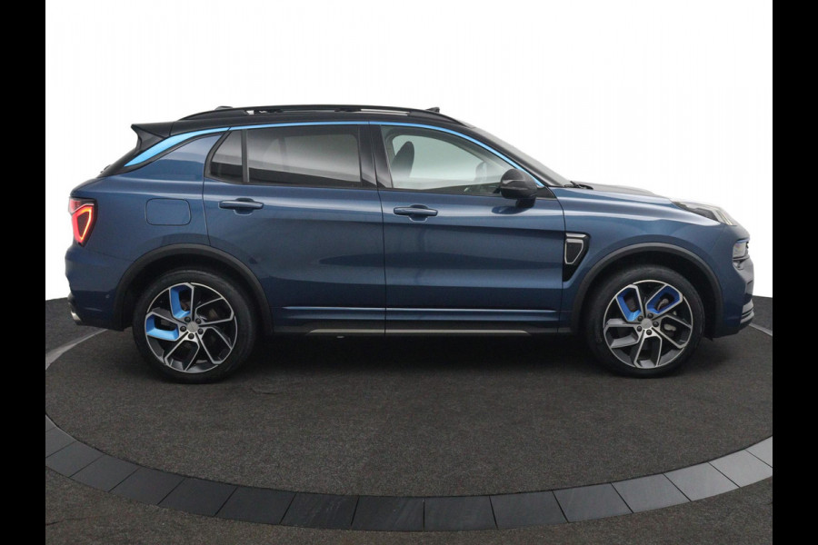 Lynk & Co 01 1.5*PLUG-IN*PANO*ACC*CARPLAY*ECC