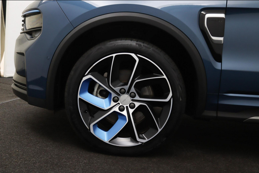 Lynk & Co 01 1.5*PLUG-IN*PANO*ACC*CARPLAY*ECC