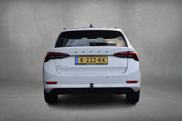 Škoda Octavia Combi 1.0 TSI Ambition | Trekhaak | Apple CarPlay | Virtual | Privacy