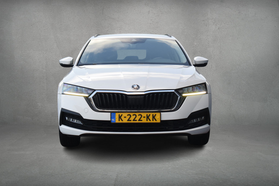 Škoda Octavia Combi 1.0 TSI Ambition | Trekhaak | Apple CarPlay | Virtual | Privacy