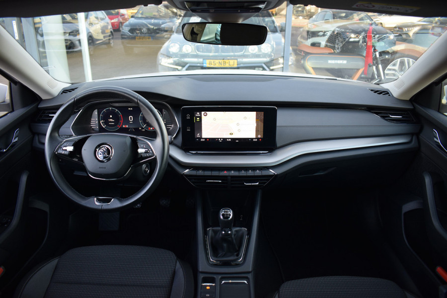 Škoda Octavia Combi 1.0 TSI Ambition | Trekhaak | Apple CarPlay | Virtual | Privacy