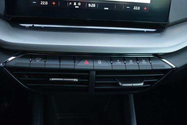 Škoda Octavia Combi 1.0 TSI Ambition | Trekhaak | Apple CarPlay | Virtual | Privacy
