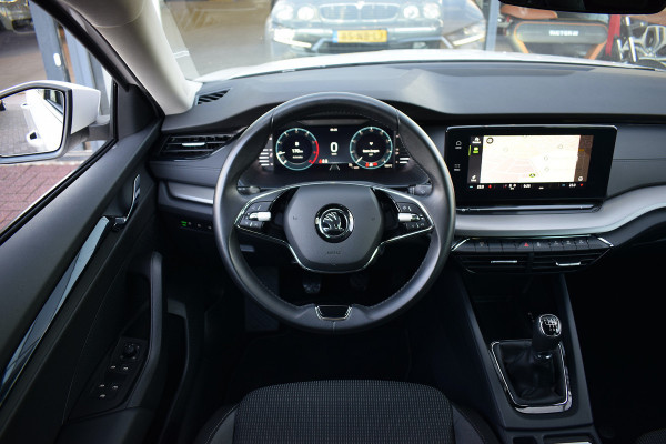 Škoda Octavia Combi 1.0 TSI Ambition | Trekhaak | Apple CarPlay | Virtual | Privacy