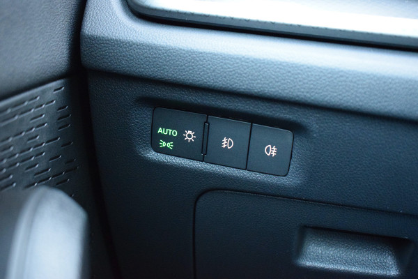 Škoda Octavia Combi 1.0 TSI Ambition | Trekhaak | Apple CarPlay | Virtual | Privacy