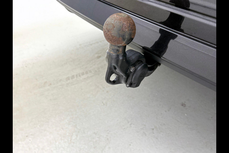 Škoda Octavia 1.0 TSI Business Edition Navigatie Airco Cruise Control Lichtmetalen velgen
