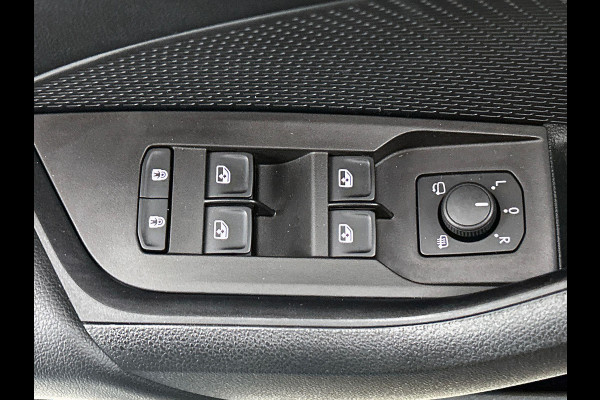 Škoda Octavia 1.0 TSI Business Edition Navigatie Airco Cruise Control Lichtmetalen velgen