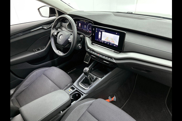 Škoda Octavia 1.0 TSI Business Edition Navigatie Airco Cruise Control Lichtmetalen velgen