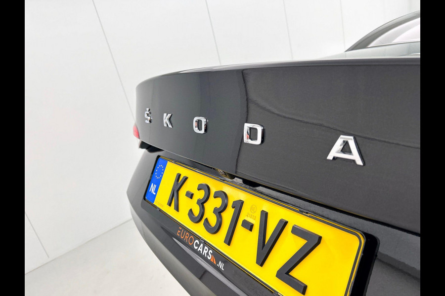 Škoda Octavia 1.0 TSI Business Edition Navigatie Airco Cruise Control Lichtmetalen velgen
