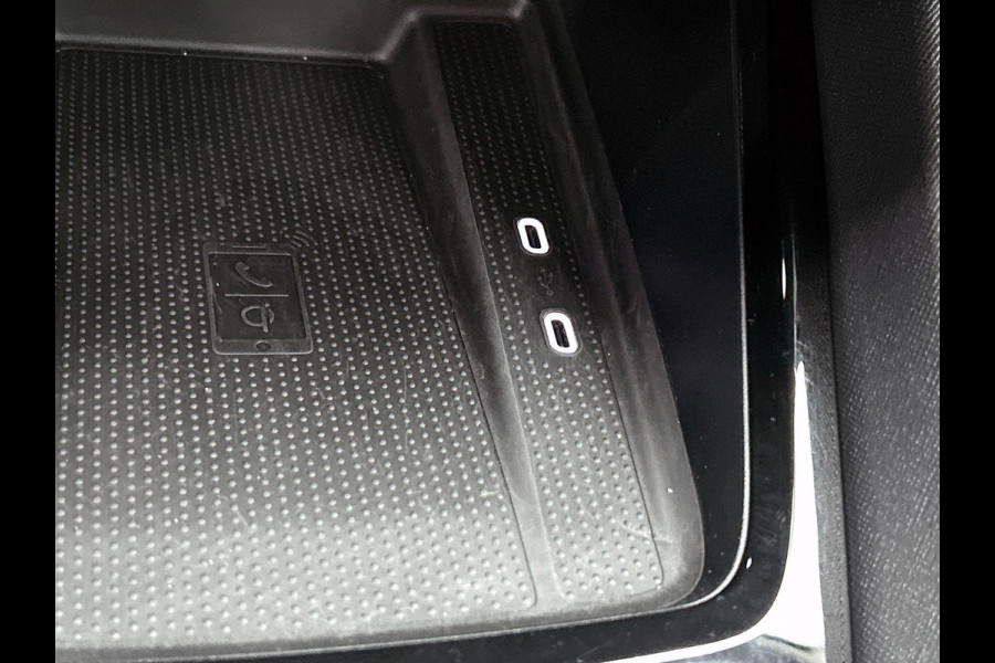 Škoda Octavia 1.0 TSI Business Edition Navigatie Airco Cruise Control Lichtmetalen velgen