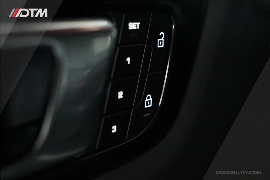 Porsche Cayenne 3.0 E-Hybrid Platinum | Chrono | Pano | 360 | Bose