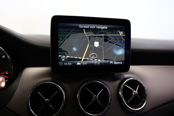 Mercedes-Benz CLA-Klasse 180 Business Solution AMG LED NAVI AIRCO PDC STOELVW BT '17