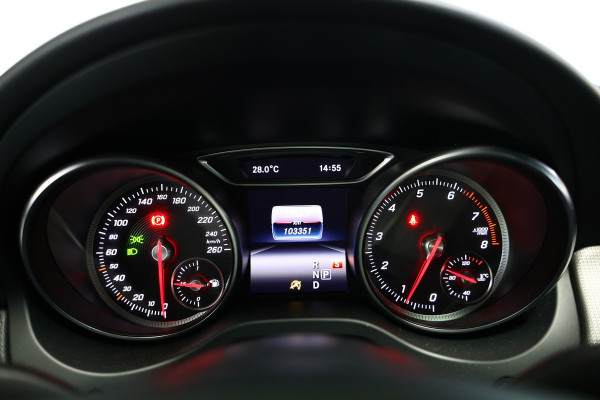 Mercedes-Benz CLA-Klasse 180 Business Solution AMG LED NAVI AIRCO PDC STOELVW BT '17