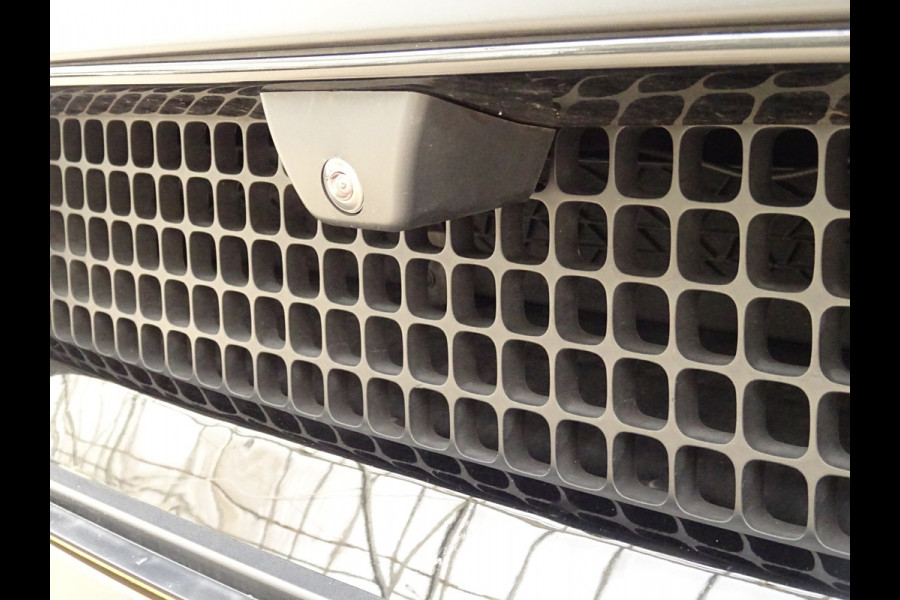Land Rover Defender 3.0 P400 110 X-Dynamic HSE * V6 * EYE-CATCHER * LUXE UITV. !!
