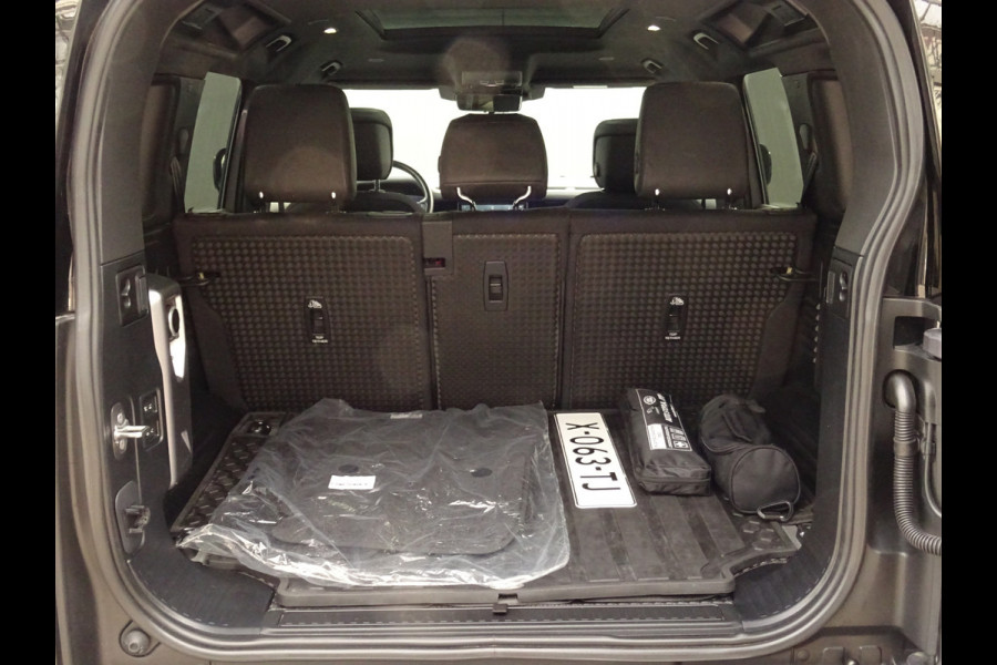 Land Rover Defender 3.0 P400 110 X-Dynamic HSE * V6 * EYE-CATCHER * LUXE UITV. !!