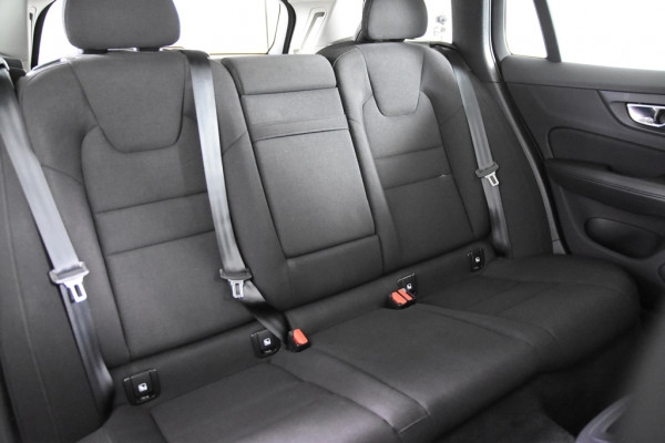 Volvo V60 2.0 B3 Geartronic *1ste Eigenaar*Navigatie*Trekhaak*