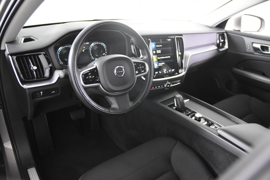 Volvo V60 2.0 B3 Geartronic *1ste Eigenaar*Navigatie*Trekhaak*