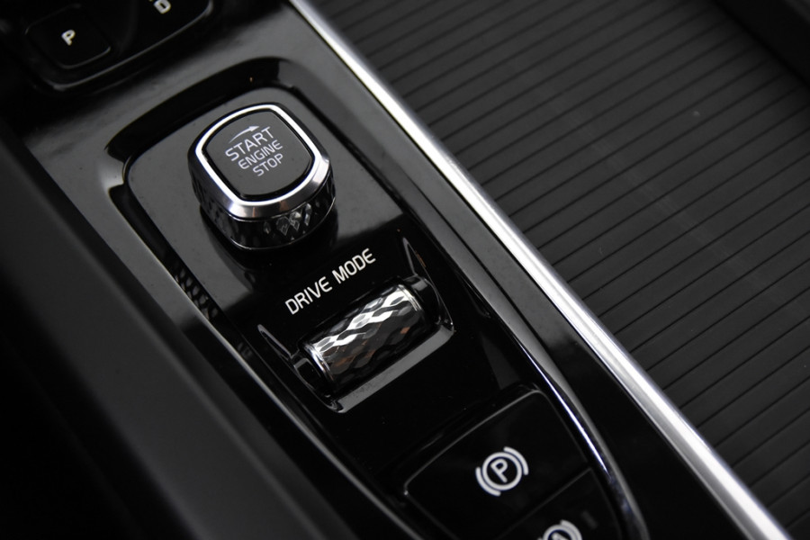 Volvo V60 2.0 B3 Geartronic *1ste Eigenaar*Navigatie*Trekhaak*