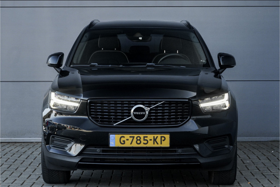 Volvo XC40 1.5 T3 R-Design 164PK Automaat ACC Camera 18"