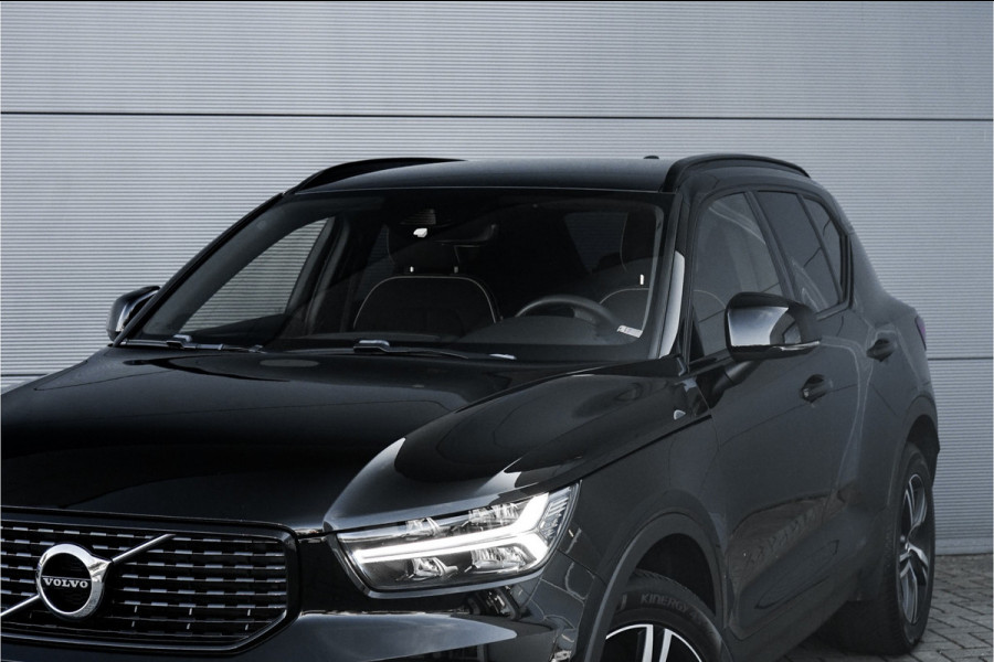 Volvo XC40 1.5 T3 R-Design 164PK Automaat ACC Camera 18"