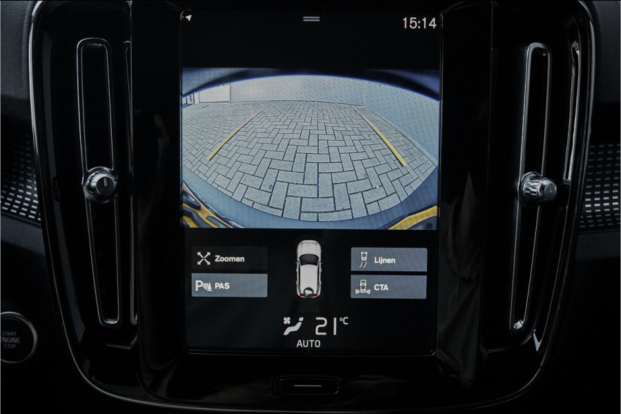Volvo XC40 1.5 T3 R-Design 164PK Automaat ACC Camera 18"
