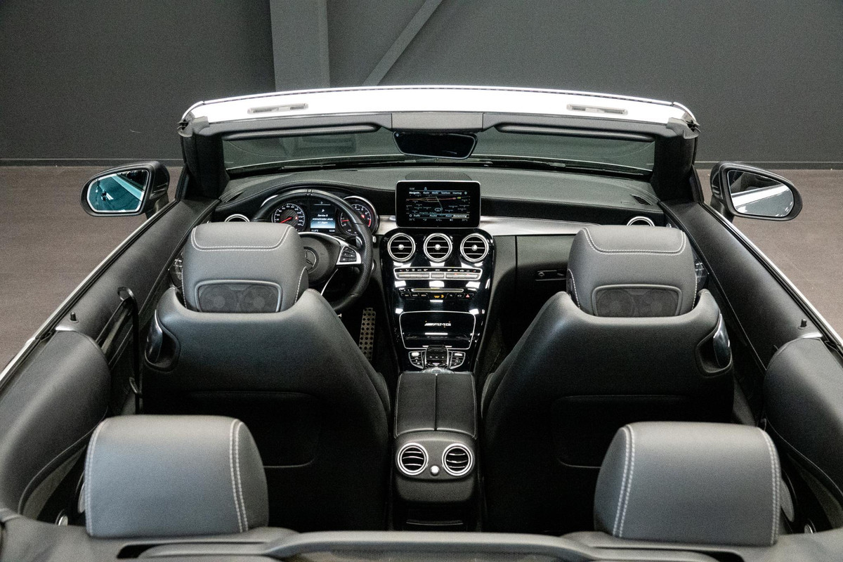 Mercedes-Benz C-Klasse Cabrio AMG 63 *Burmester / Memory / Head-Up Display / Stoelventilatie / Nekverwarming*