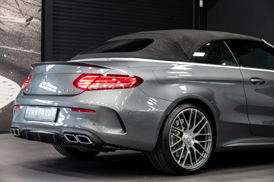 Mercedes-Benz C-Klasse Cabrio AMG 63 *Burmester / Memory / Head-Up Display / Stoelventilatie / Nekverwarming*