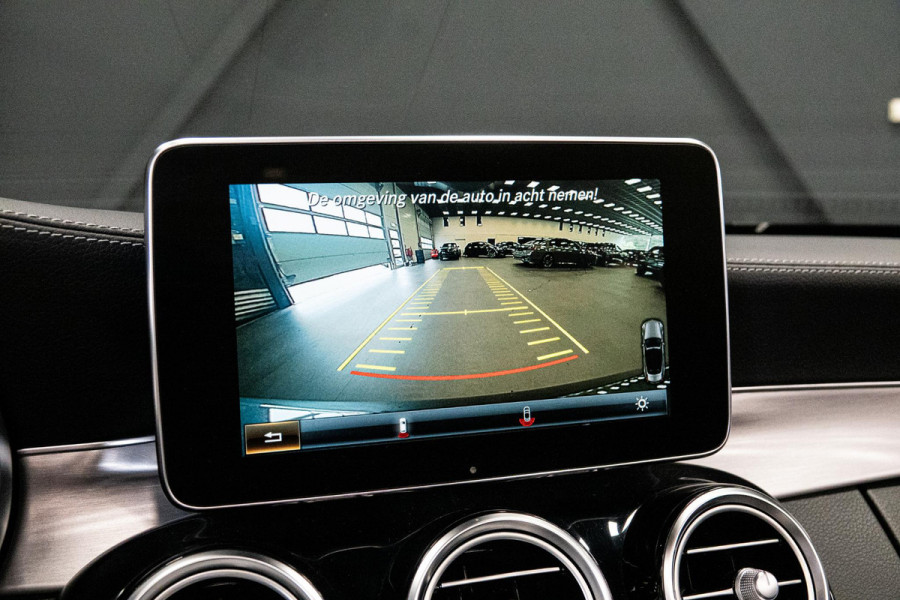 Mercedes-Benz C-Klasse Cabrio AMG 63 *Burmester / Memory / Head-Up Display / Stoelventilatie / Nekverwarming*