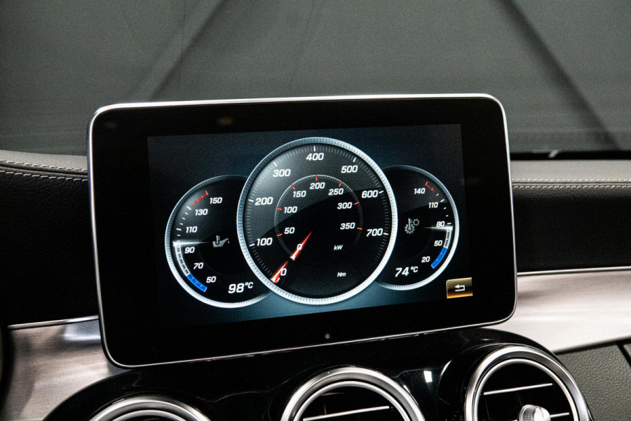 Mercedes-Benz C-Klasse Cabrio AMG 63 *Burmester / Memory / Head-Up Display / Stoelventilatie / Nekverwarming*