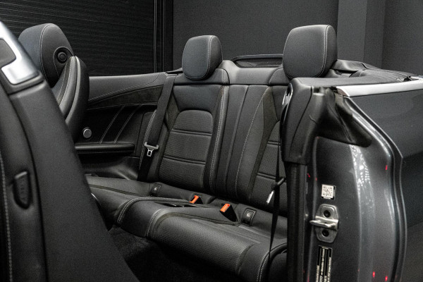 Mercedes-Benz C-Klasse Cabrio AMG 63 *Burmester / Memory / Head-Up Display / Stoelventilatie / Nekverwarming*