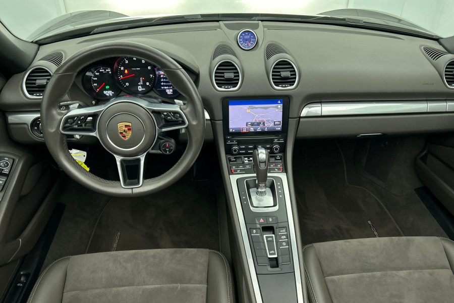 Porsche 718 Boxster 2.0 (Perfect OnderH, Sport Chrono, Sport Uitlaat, StoelV, Parkeersensoren, Navi, Cruise Con, Etc)