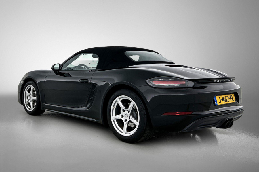 Porsche 718 Boxster 2.0 (Perfect OnderH, Sport Chrono, Sport Uitlaat, StoelV, Parkeersensoren, Navi, Cruise Con, Etc)